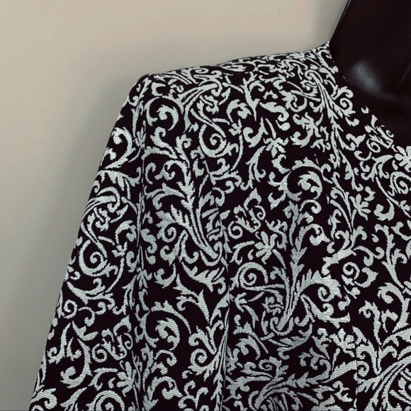 Alfred Dunner Blue Silver Brocade Vintage Padded Shoulder Suit Jacket - Picture 4 of 9